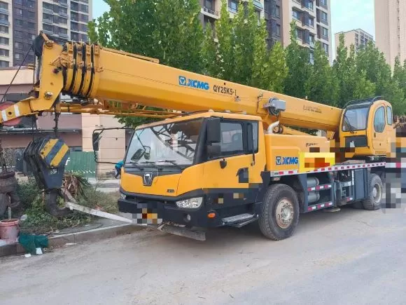 2018 օգտագործված crane xcmg 25t qy25 truck crane lifting machine անիվավոր կռունկ