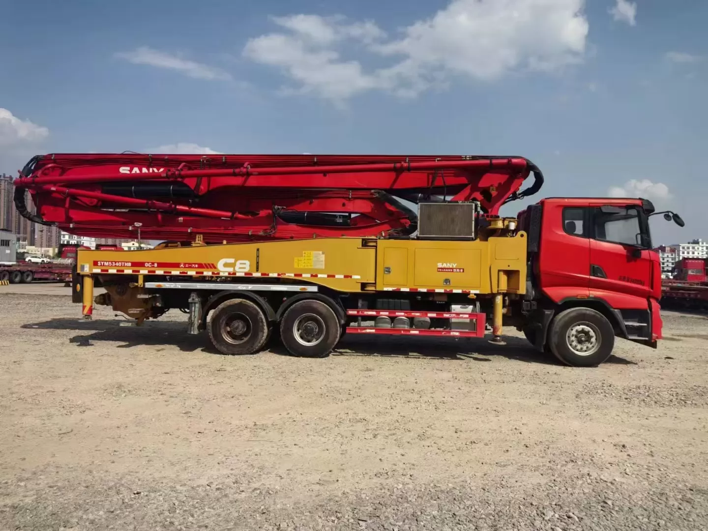 որակի 2020 sany boom pump truck- հեծյալ բետոնե պոմպ մեքենա 49 մ sany chassis-ի վրա